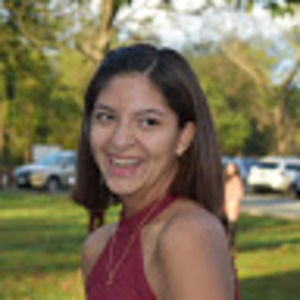 Meet your Posher, Valeria